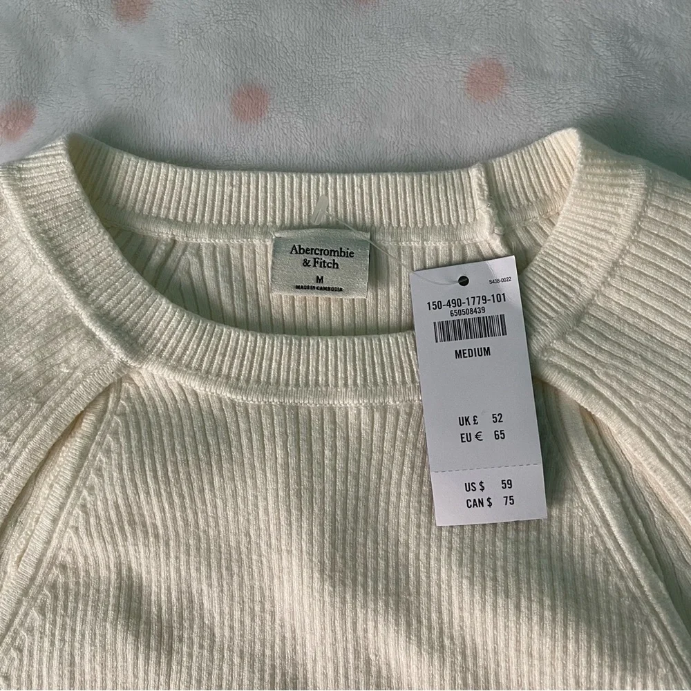 A&F | Ribbed Sweater - Picture 2 of 4